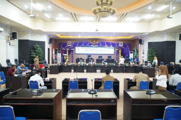 Rapat Komisi A Terkait Permasalahan di Dinas Perhubungan Kota Gorontalo